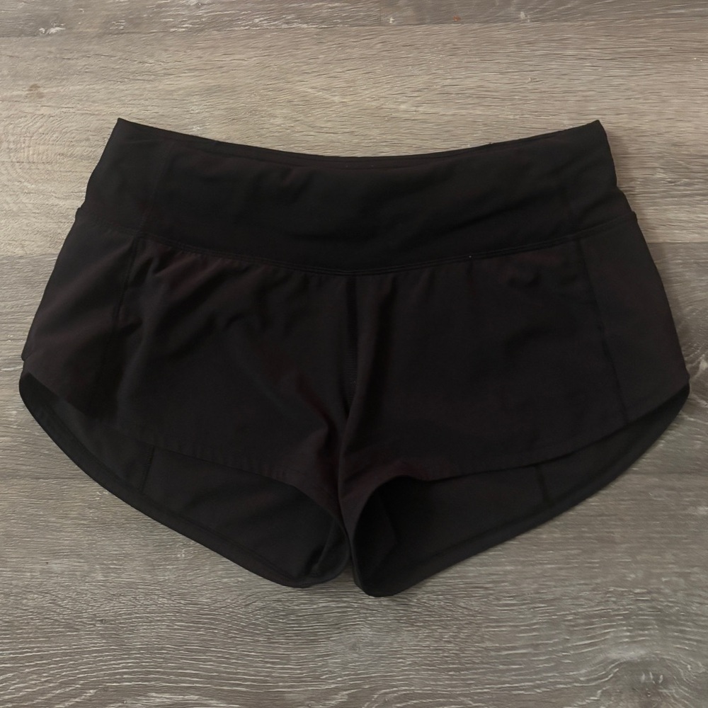 lululemon - black speed shorts (inner lining removed)